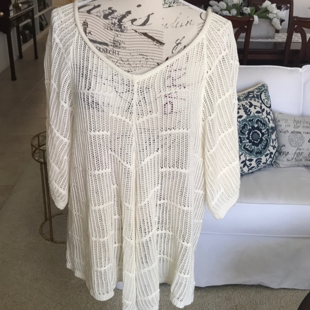Gorgeous cream colored loose knit top NWOT